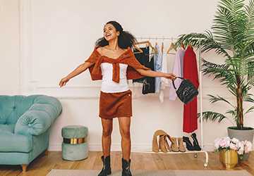 Who Are the Best Personal Stylists to Follow?